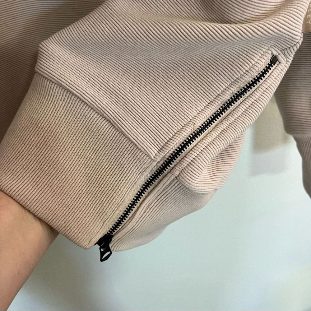 Varley Milton Sweat Pullover in Ottoman Rib - Picture 6 of 16